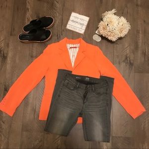 Alice & Olivia Blazer, Coral Elyse Notch. Small.